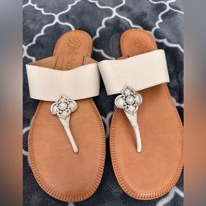 Adagio Brighton women’s sandals size 10